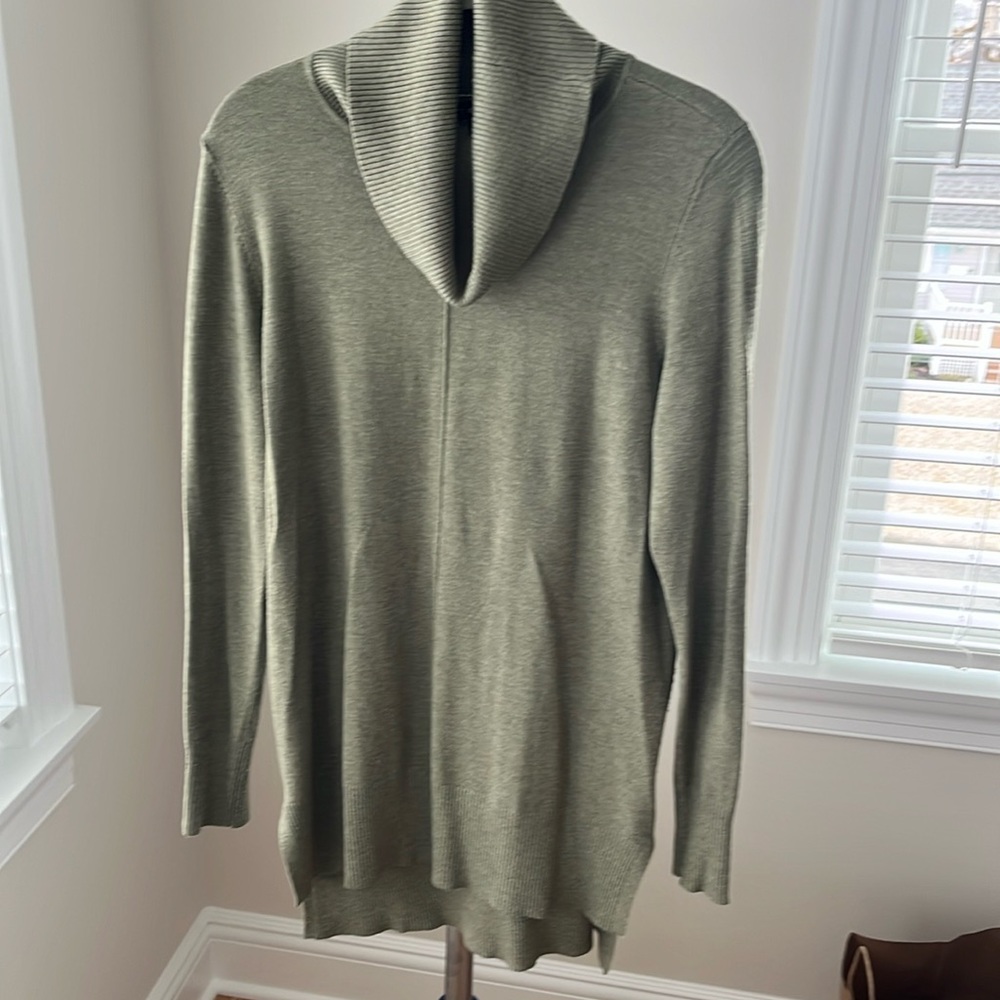 Tribal sweater. Size small. Celadon green.